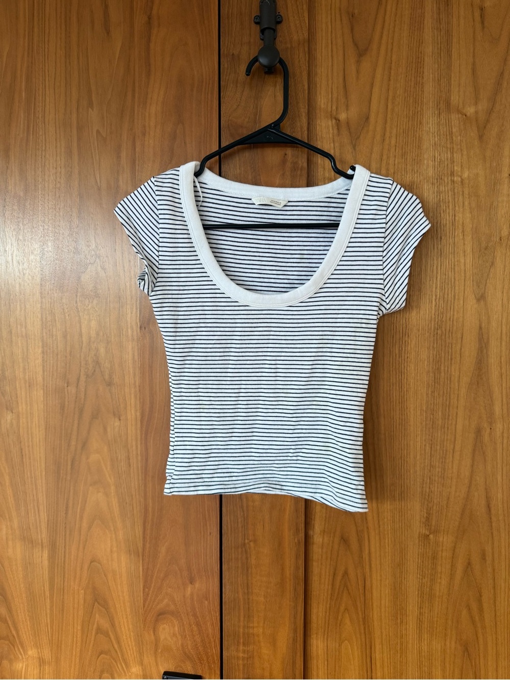 Zara White and Black Striped Scoop Crop Top